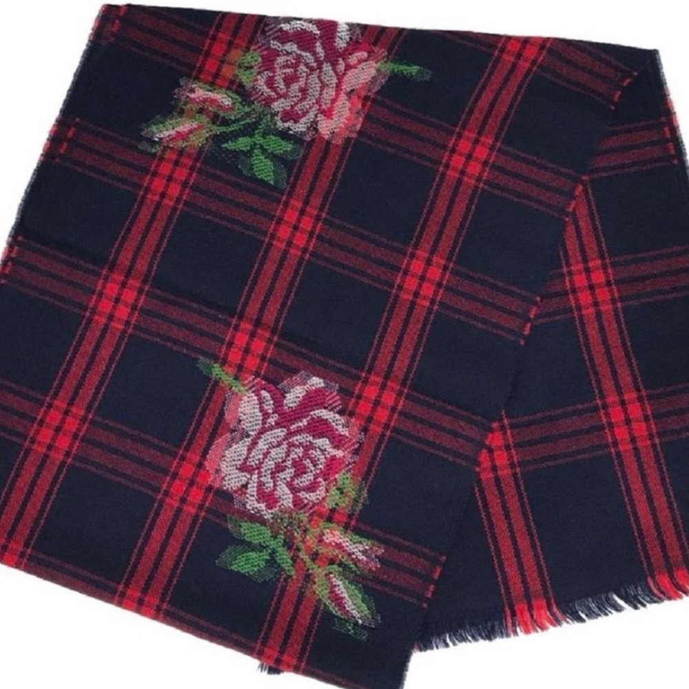 New authentic Gucci tartan plaid rose scarf